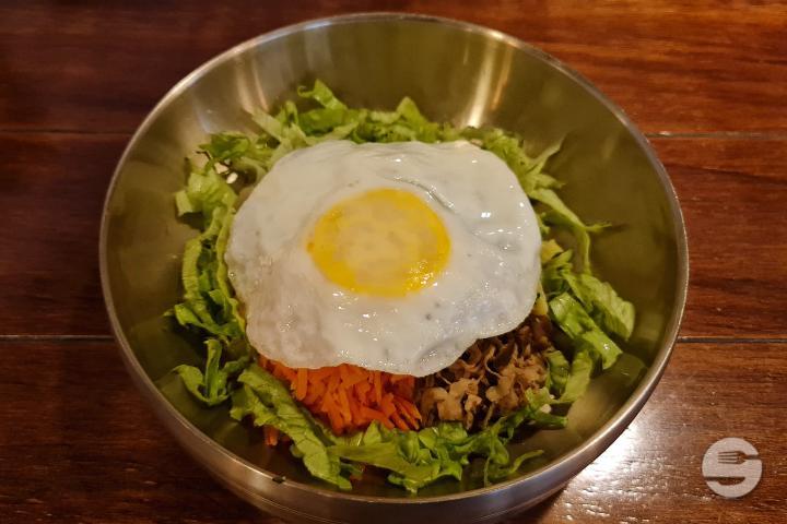 Bibimbap with Vegetables - Kimchi