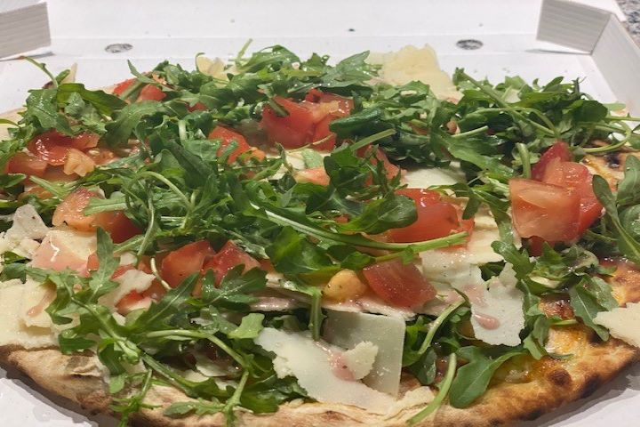 Pizza Rucola & Grana Padano - Restaurant du Tennis Morges