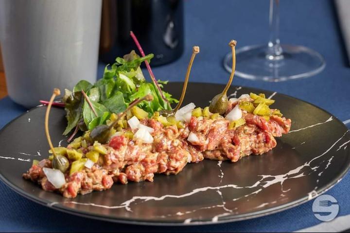 Tartare de Bœuf - Chez Piaf