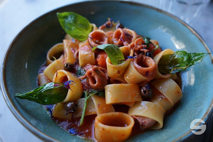 Calamarata - Gigi Cucina & Bar
