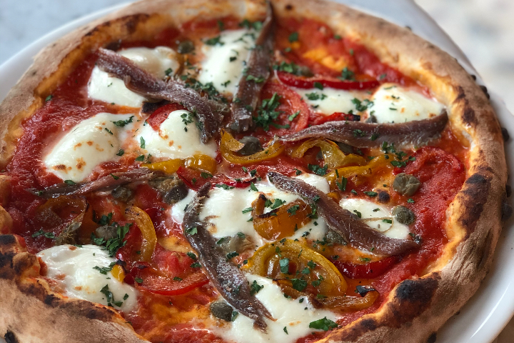 Anchois, Câpres et Poivrons - Gigi Cucina & Bar
