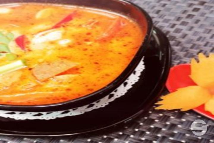 Tom Yam Nua Lemongrass Beef - Lamaï Thaï Food