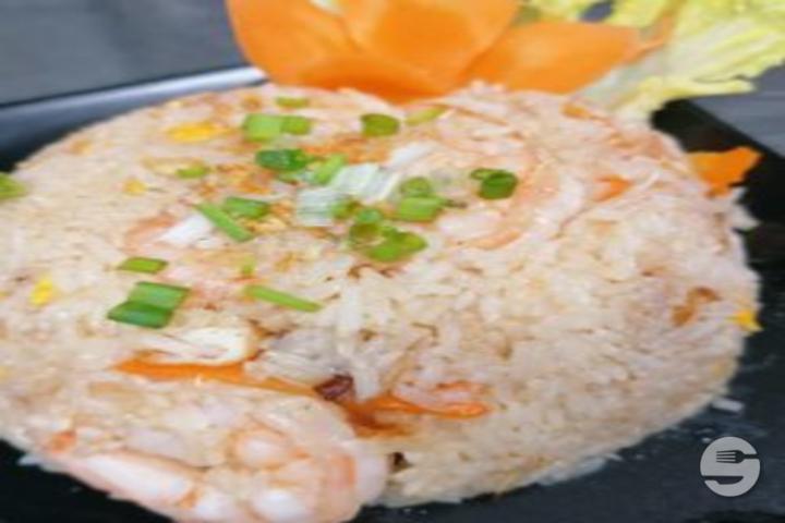 Stir-Fried Rice Soy Sauce with Shrimps - Lamaï Thaï Food