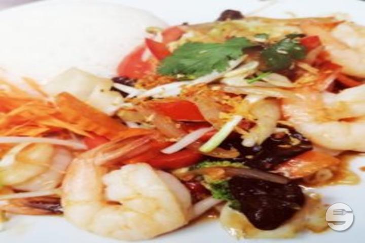 Vegetables Stir-Fried Shrimps - Lamaï Thaï Food