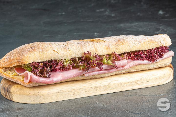 Sandwich au Jambon de Devant - Migros Restaurant Take Away La Passerelle
