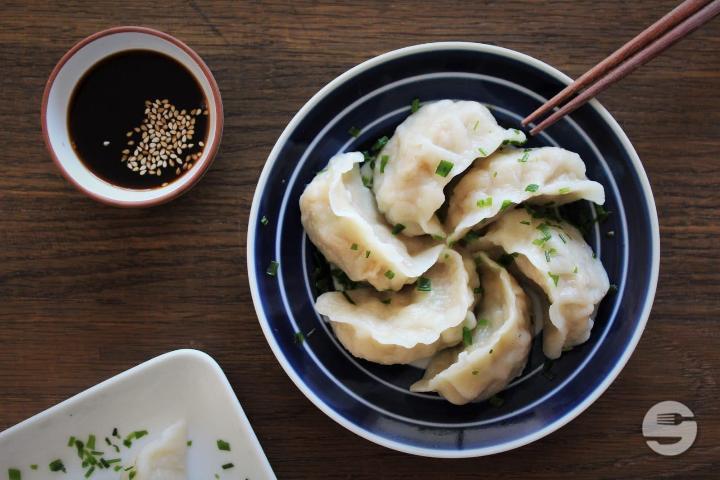 Ravioli Végétarien à vapeur et légumes de saison 4 pièces - Little Saigon