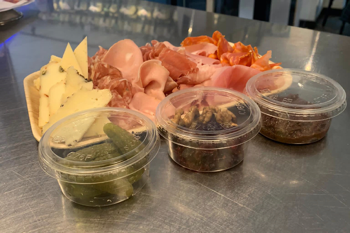 PLANCHETTE CHARCUTERIE ET FROMAGE - Al Mercato