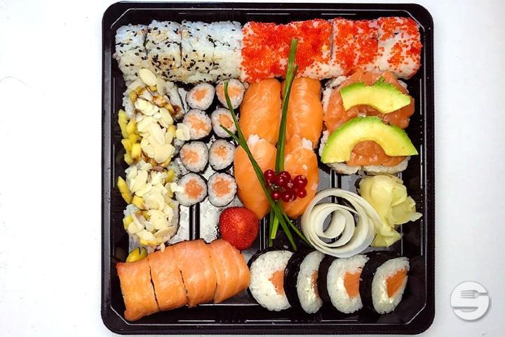 Sushi Box for 3 persons - Sushi Mendrisio