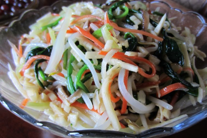 Mixed seasoned vegetables - New Shanghai