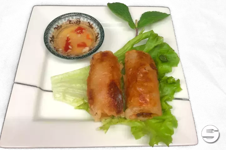11. Nems au Porc - Wok Royal