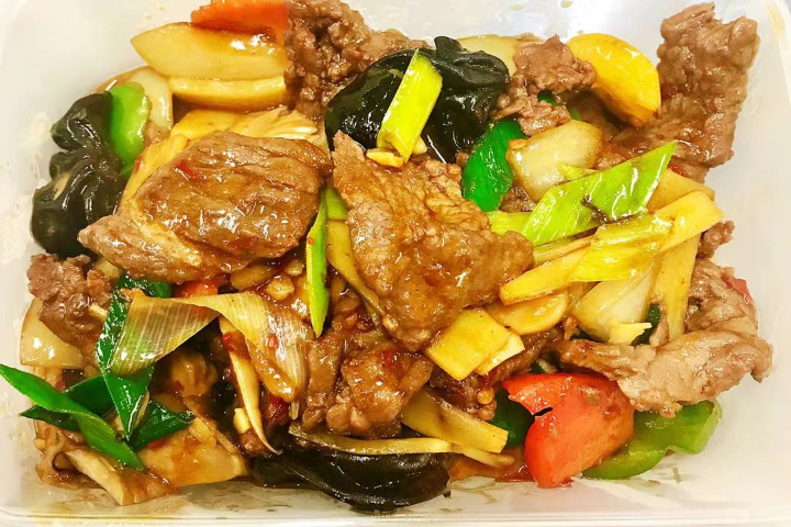 30. Bœuf Sichuan - Wok Royal