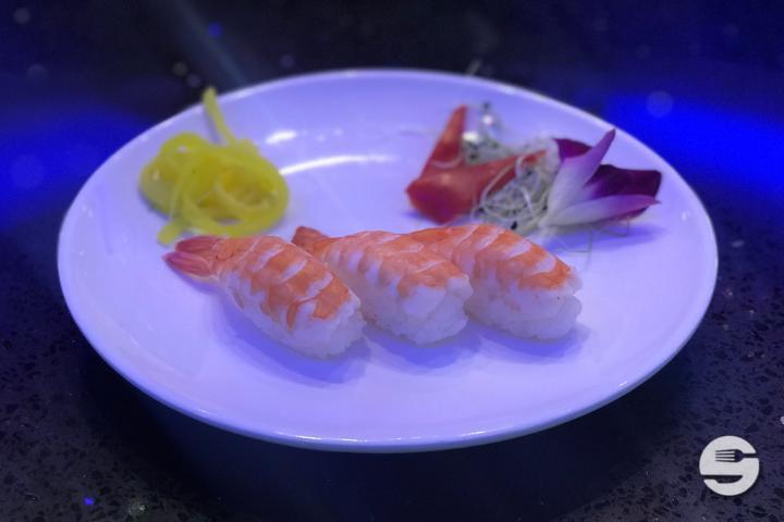 S33. Nigiri Ebi - Wok Royal