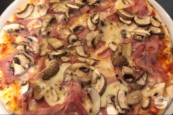 Pizza Régina - Café de Béthusy