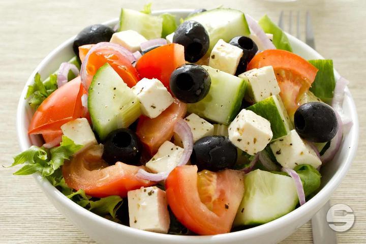 Greek Salad - Pizzeria du Chemin de Fer
