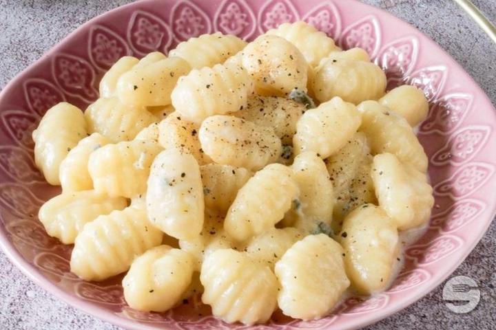 Gnocchi ai Quattro Formaggi - Pizzeria du Chemin de Fer
