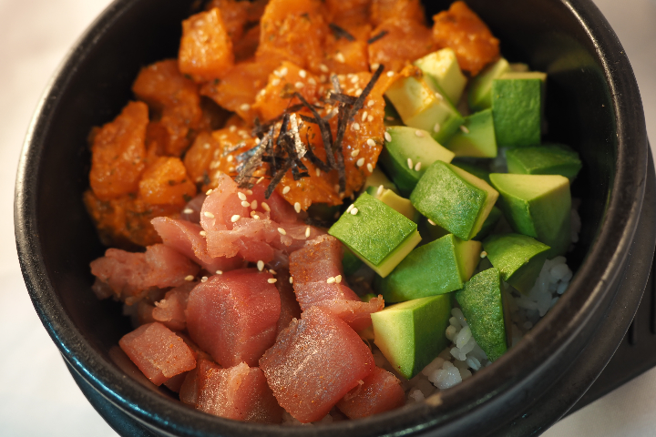 Pokébol Saumon, Thon Rouge Épicé, Avocat - Lung Wah