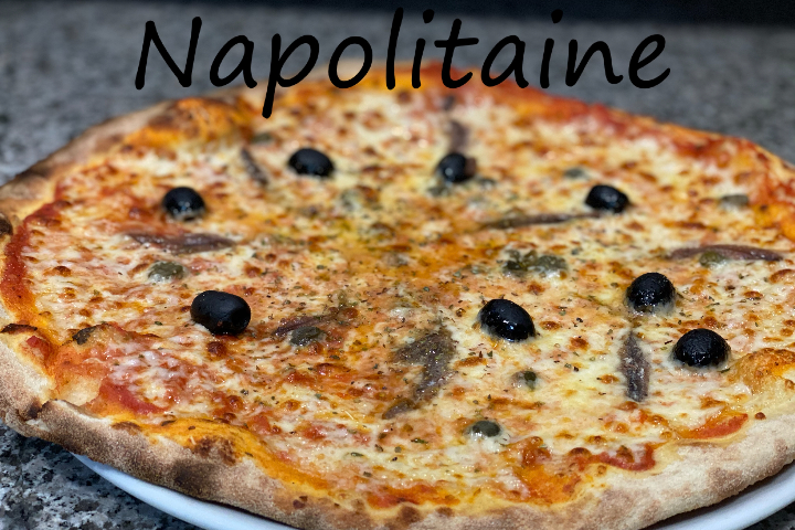 Neapolitan Pizza - Café des Augustins