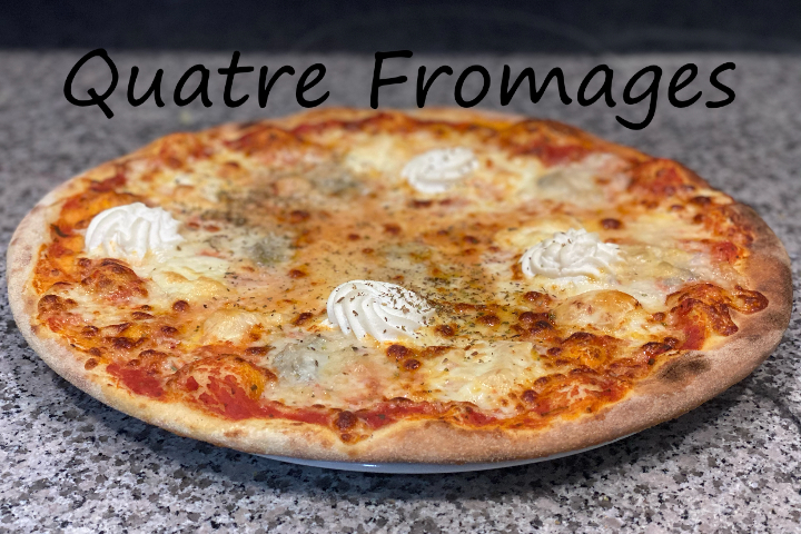 Four Cheese Pizza - Café des Augustins