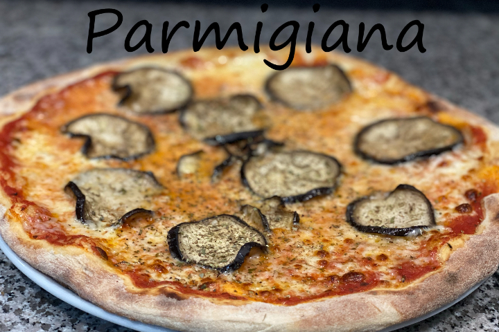 Parmigiana Pizza - Café des Augustins