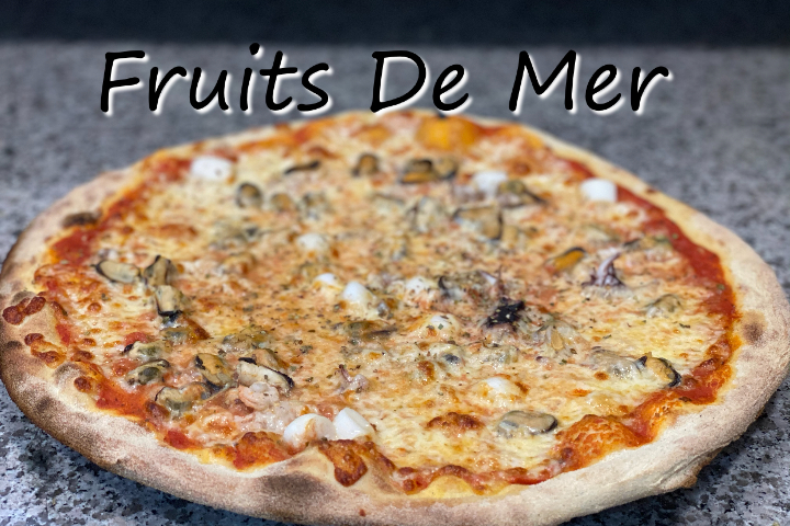 Seafood Pizza - Café des Augustins