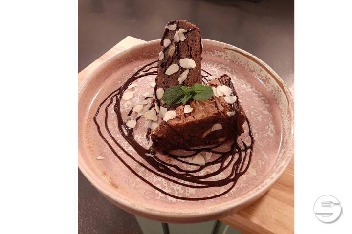 Double Fudge Chocolate Brownie with Walnuts - LA Brea SoCal Tacos