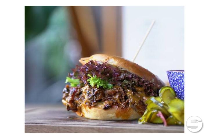 Brisket Burger incl. Side - Brisket Southern BBQ & Bar