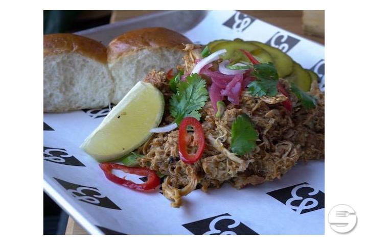 Salsa Verde Shredded Chicken (300g) incl. Side - Brisket Southern BBQ & Bar