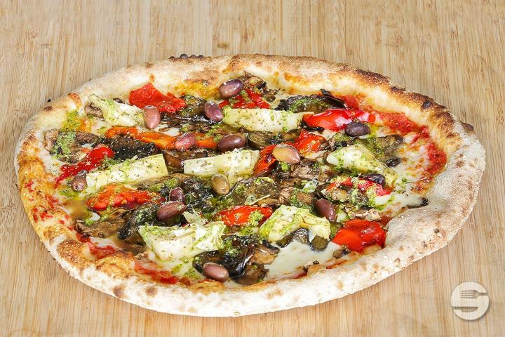 Pizza Vegetariana - Moderne Trattoria du Bourg