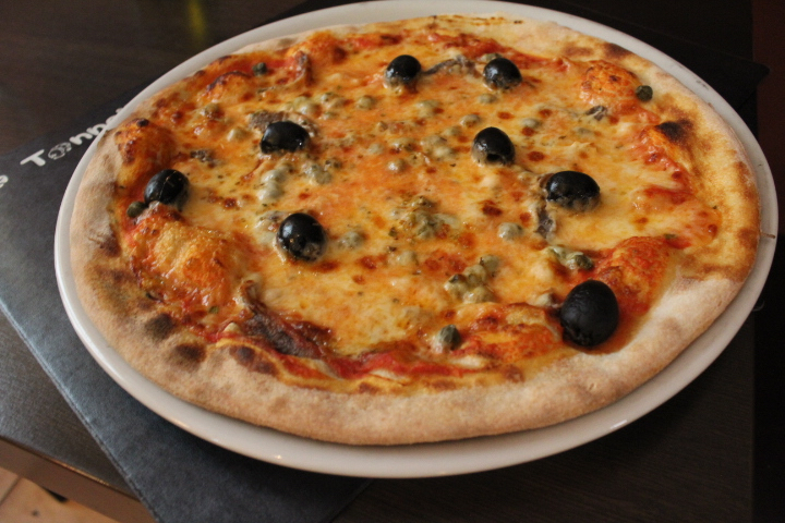 Pizza Siciliana - La Tonnella