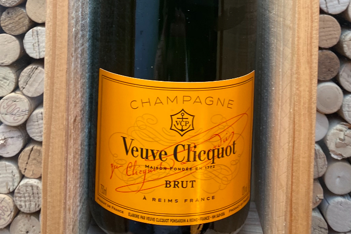 Champagne Veuve Cliquot Brut - Beef