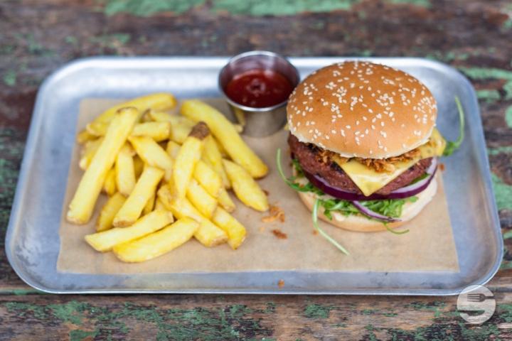 Beyond Burger - Grand Cafe Lochergut
