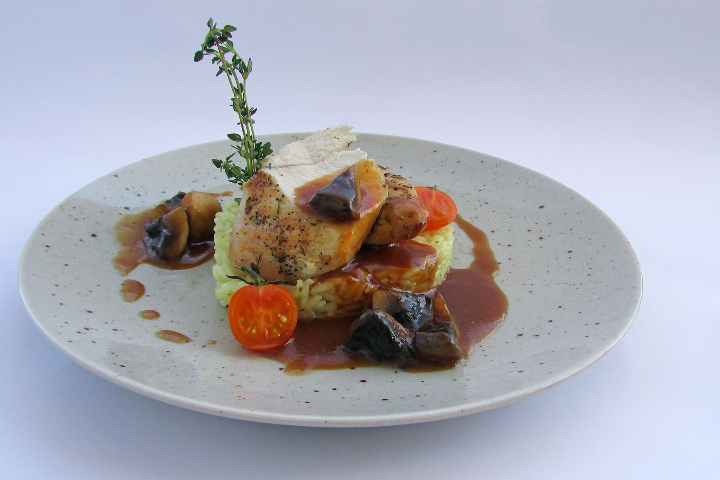 Pouletfilets + Pilzsauce - Lunch & Dinner KLG
