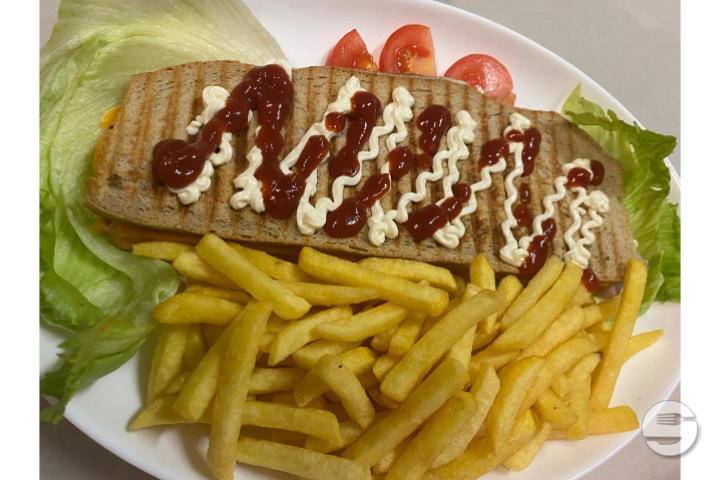Long Balkan sandwich (toasted sandwich) - Lunch & Dinner KLG