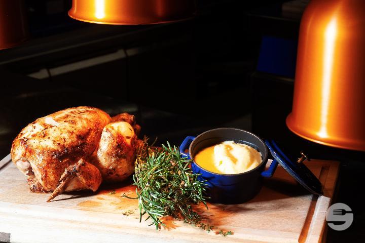 Swiss chicken - 57° Grill - Château d'Ouchy