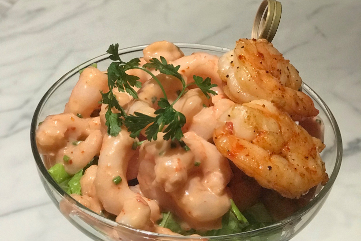 Organic shrimp cocktail with Calypso dressing - 57° Grill - Château d'Ouchy