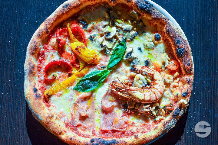 Pizza Quattro Staggionno - Auberge de Montherod