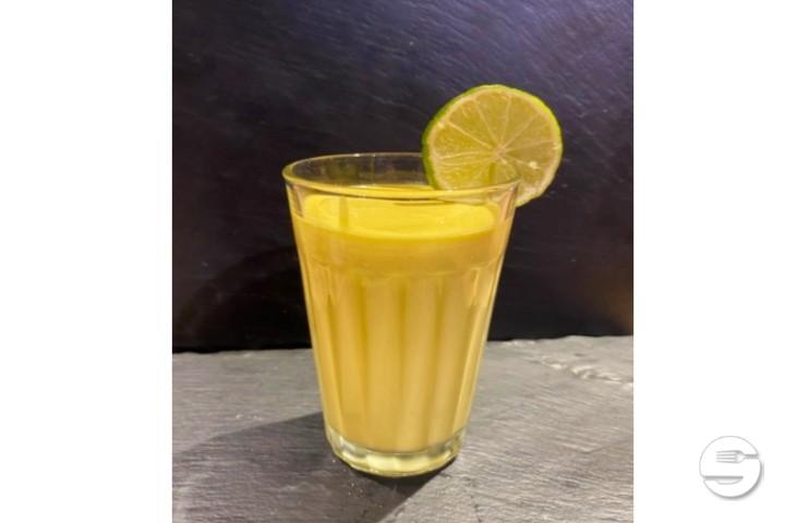 Lassi al mango 2 dl - Manora - Breakfast