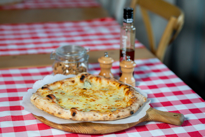 Pizza 4 Cheese - Le Bar du Coq