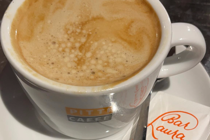 Caffè Latte - Bar Laura Breakfast