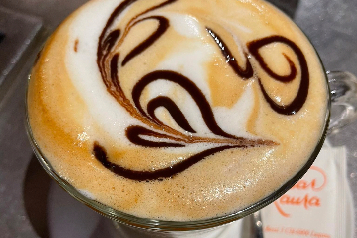 Latte Macchiato - Bar Laura Breakfast