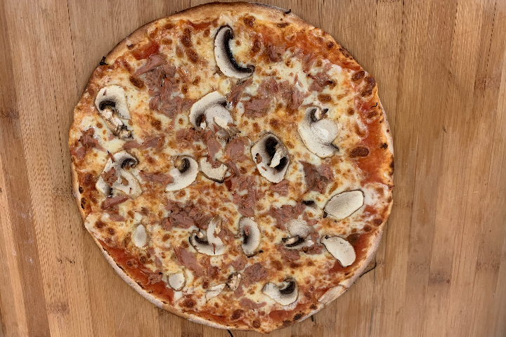 Pizza Lady Di - Big Pizza