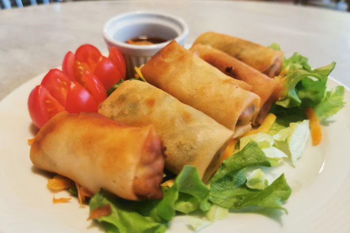 Popia Thod - Thai Family
