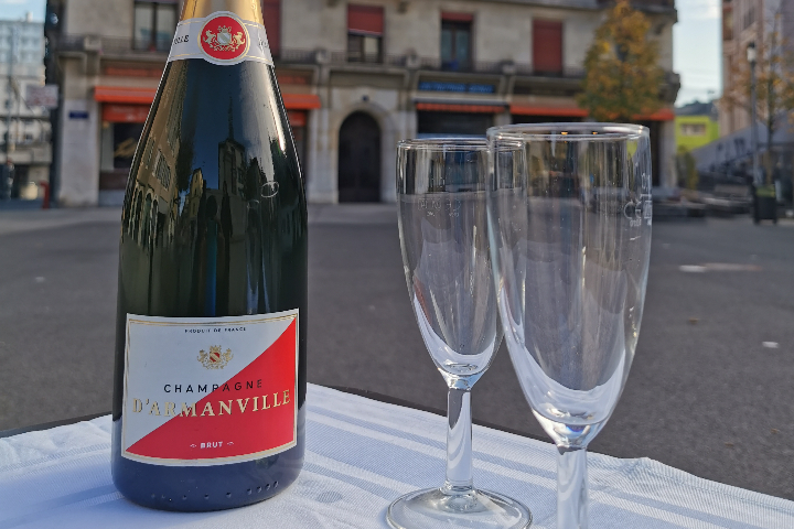 D'armanville Brut - Thai Family