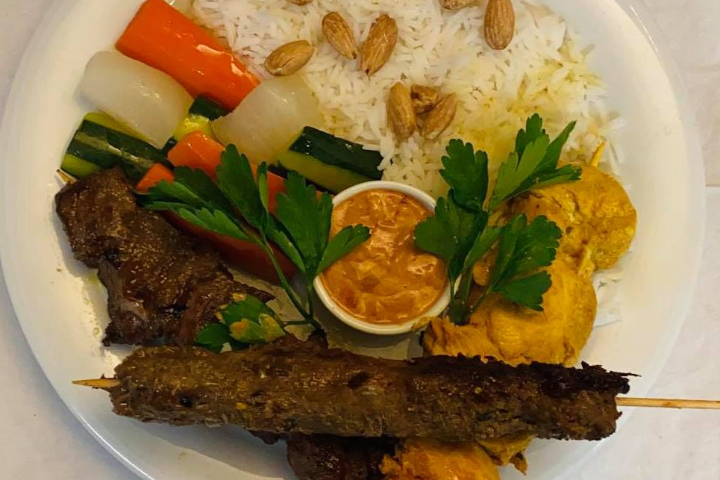 Brochette de Poulet, Kefta et Agneau - Thai Family