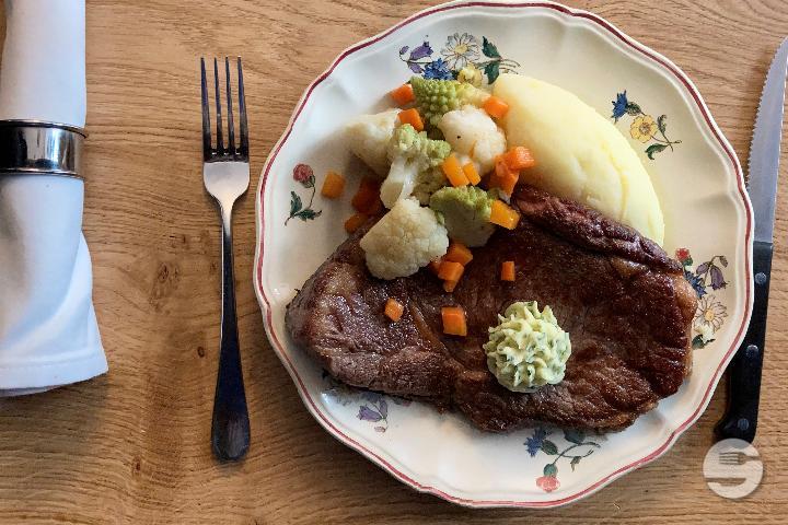 Ribeye Steak Parisienne-Style and Maître d'Hôtel Butter - Bistrot Métropole