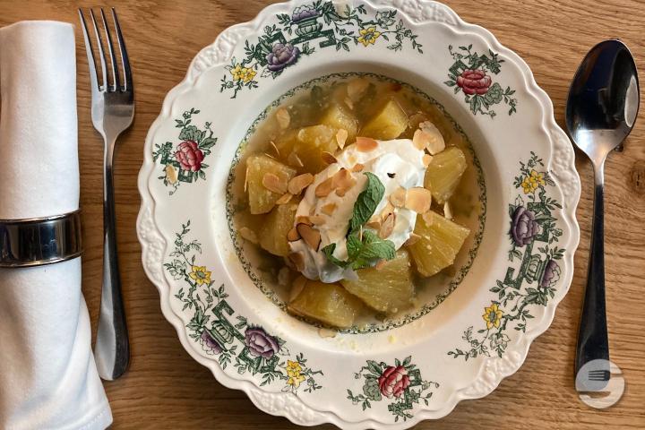 Roasted Pineapple with Honey and Spice - Bistrot Métropole