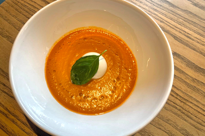 Gaspacho Andalou et Burrata - Octopus