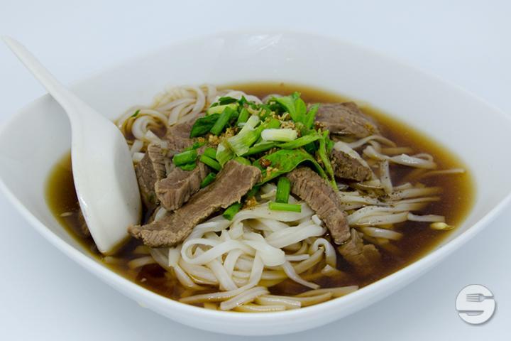 Beef Noodle Soup - Hello Bangkok