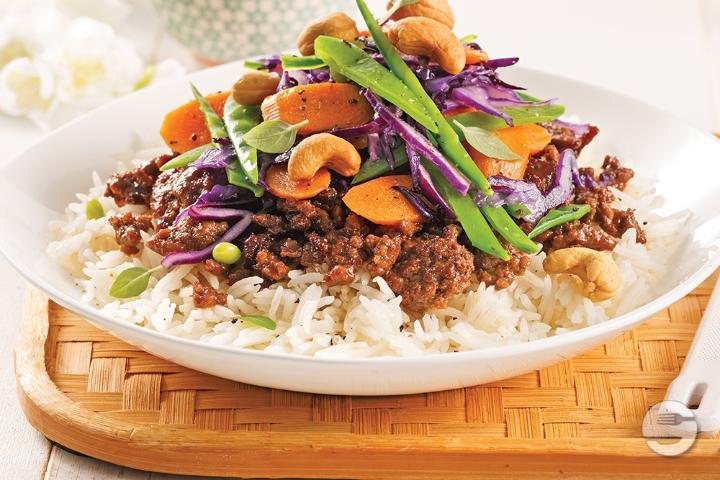 Beef with Sautéed Rice - Hello Bangkok