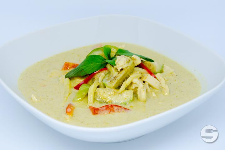 Green Curry - Hello Bangkok